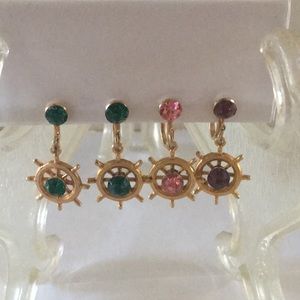 Beautiful screw back earring